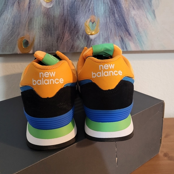 New Balance Classic shoes new in box - Picture 5 of 5